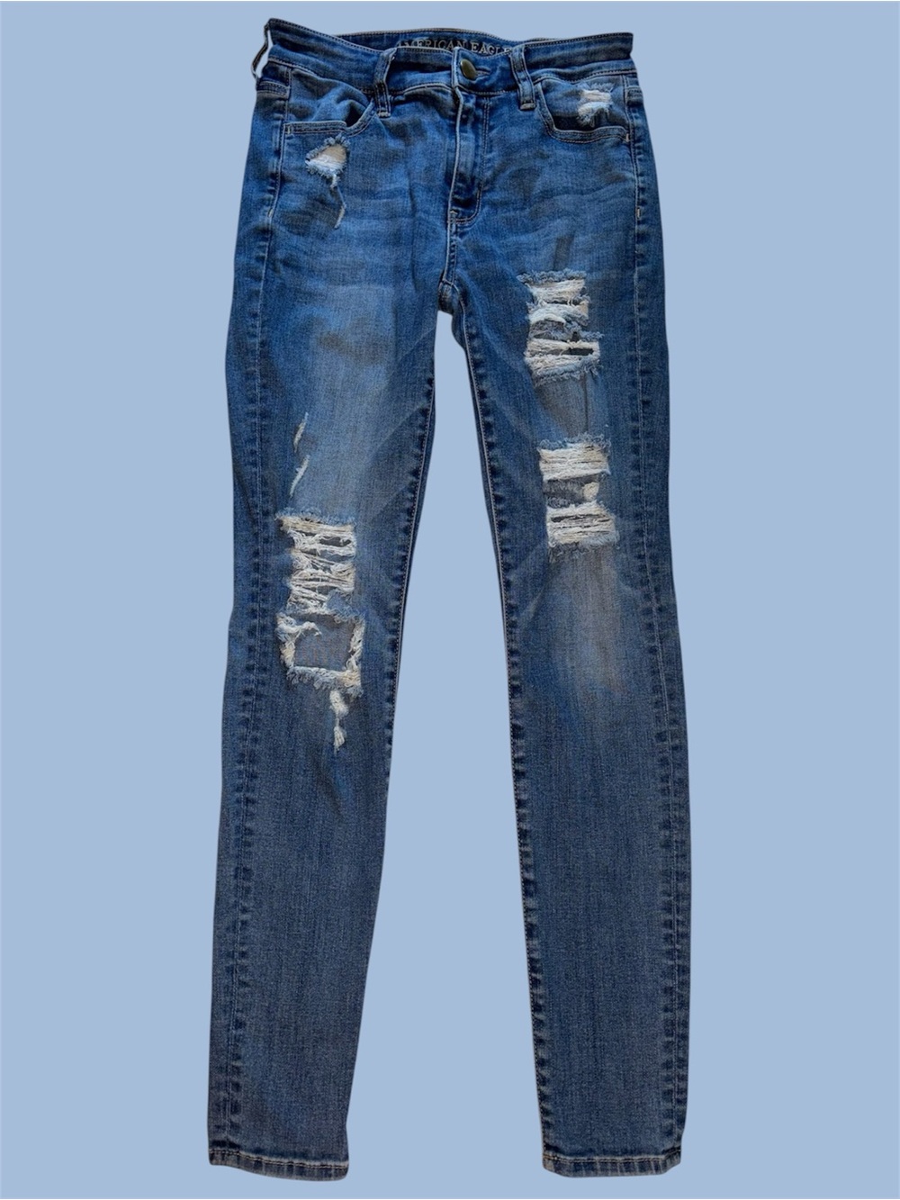 American Eagle Super Stretch Medium Wash Blue Distressed Skinny Jeans